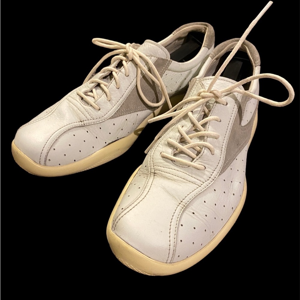 Prada Vintage Bowling style Sneakers suede details